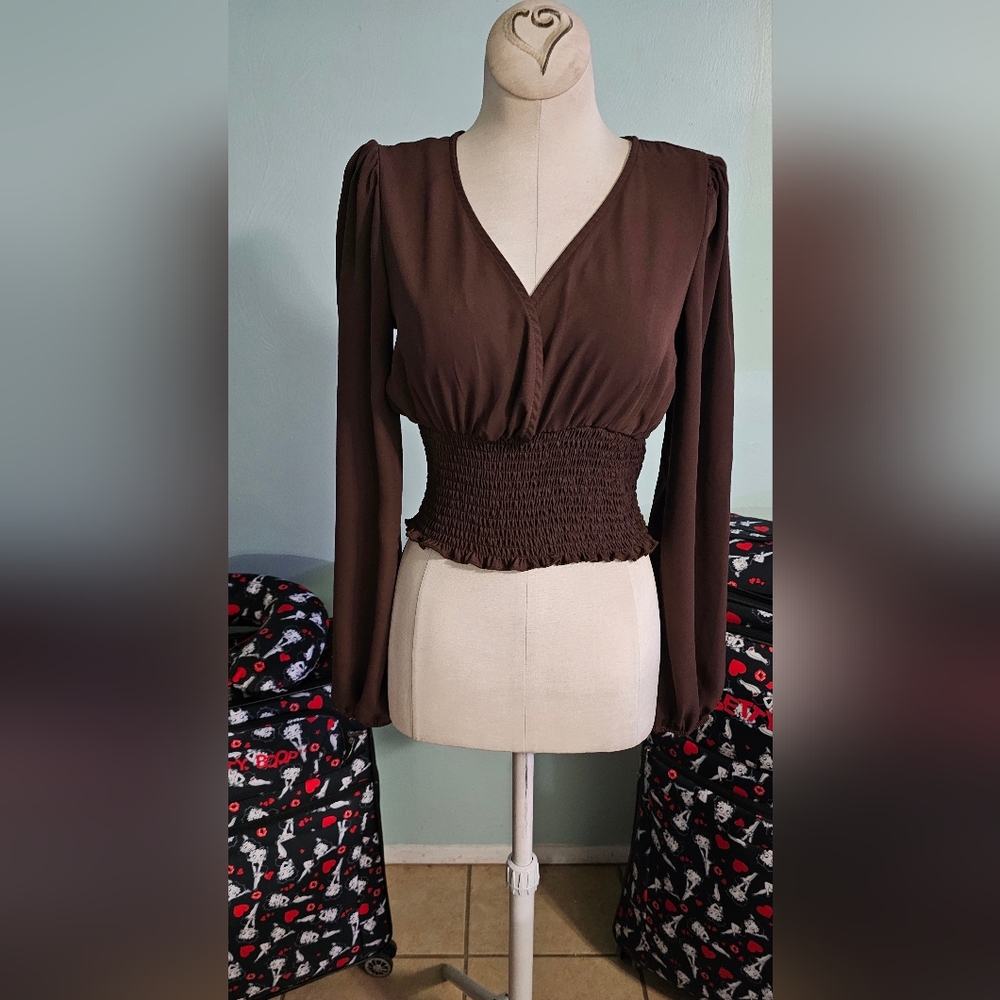 NO COMMENT Brown Long-Sleeve Blouse Fitted Waist